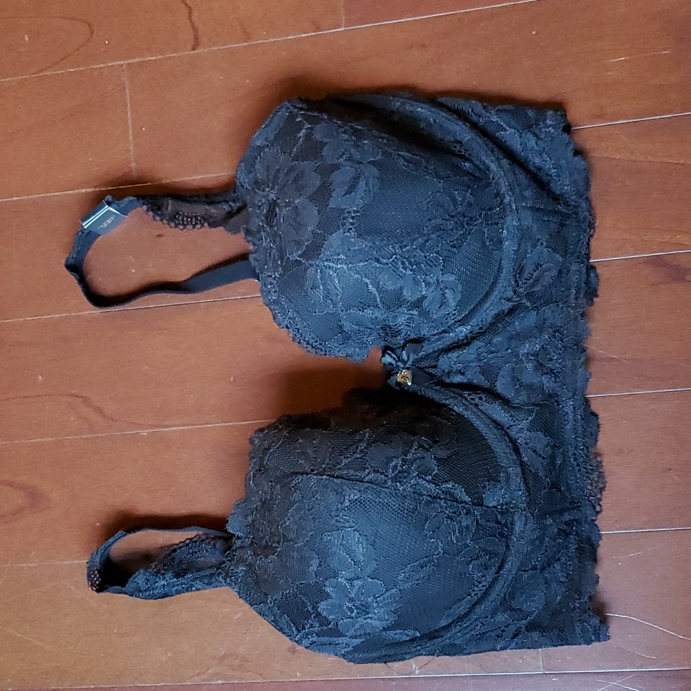Victoria's Secret Body by Victoria Longline Demi bra in black lace 34DD US